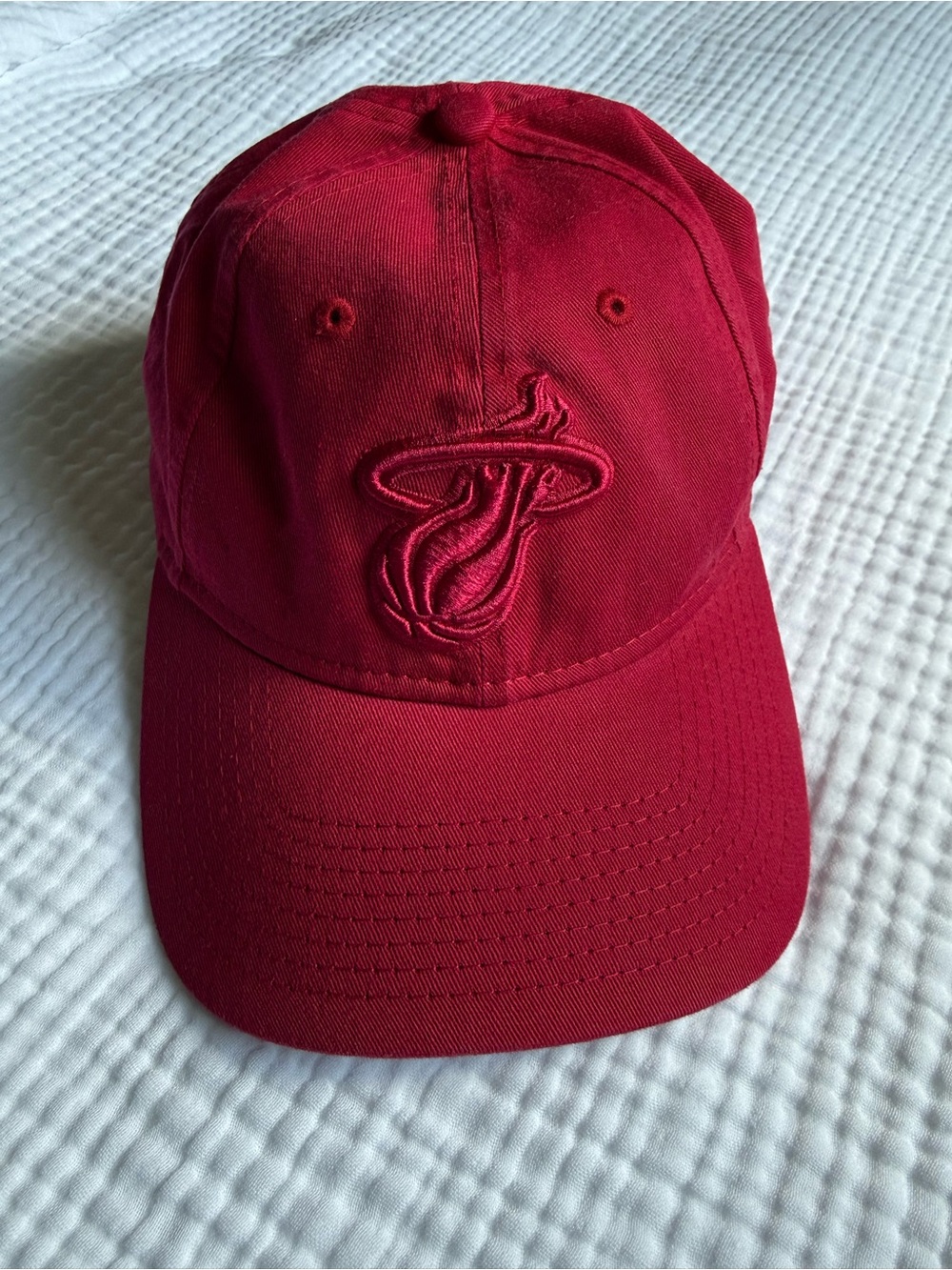 New Era Red Miami Heat Embroidered Cap
